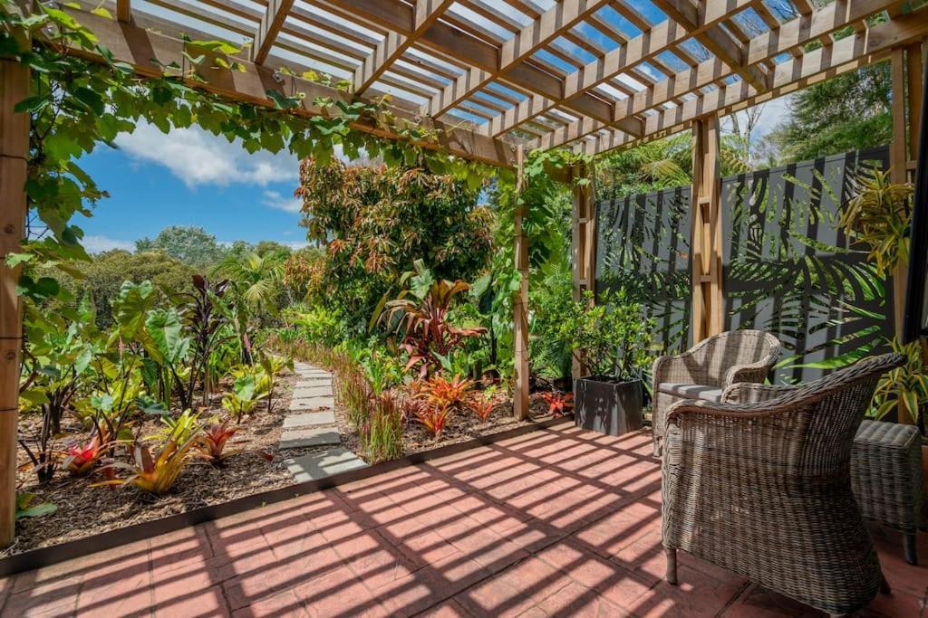 On The Point Appartement Whitianga Buitenkant foto