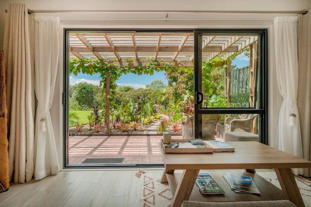 On The Point Appartement Whitianga Buitenkant foto